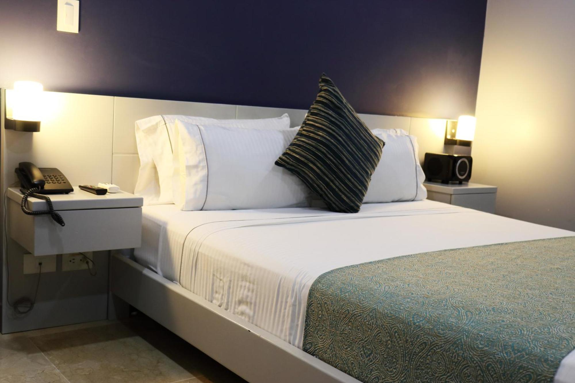 Hotel Lleras 10 ميديلين المظهر الخارجي الصورة