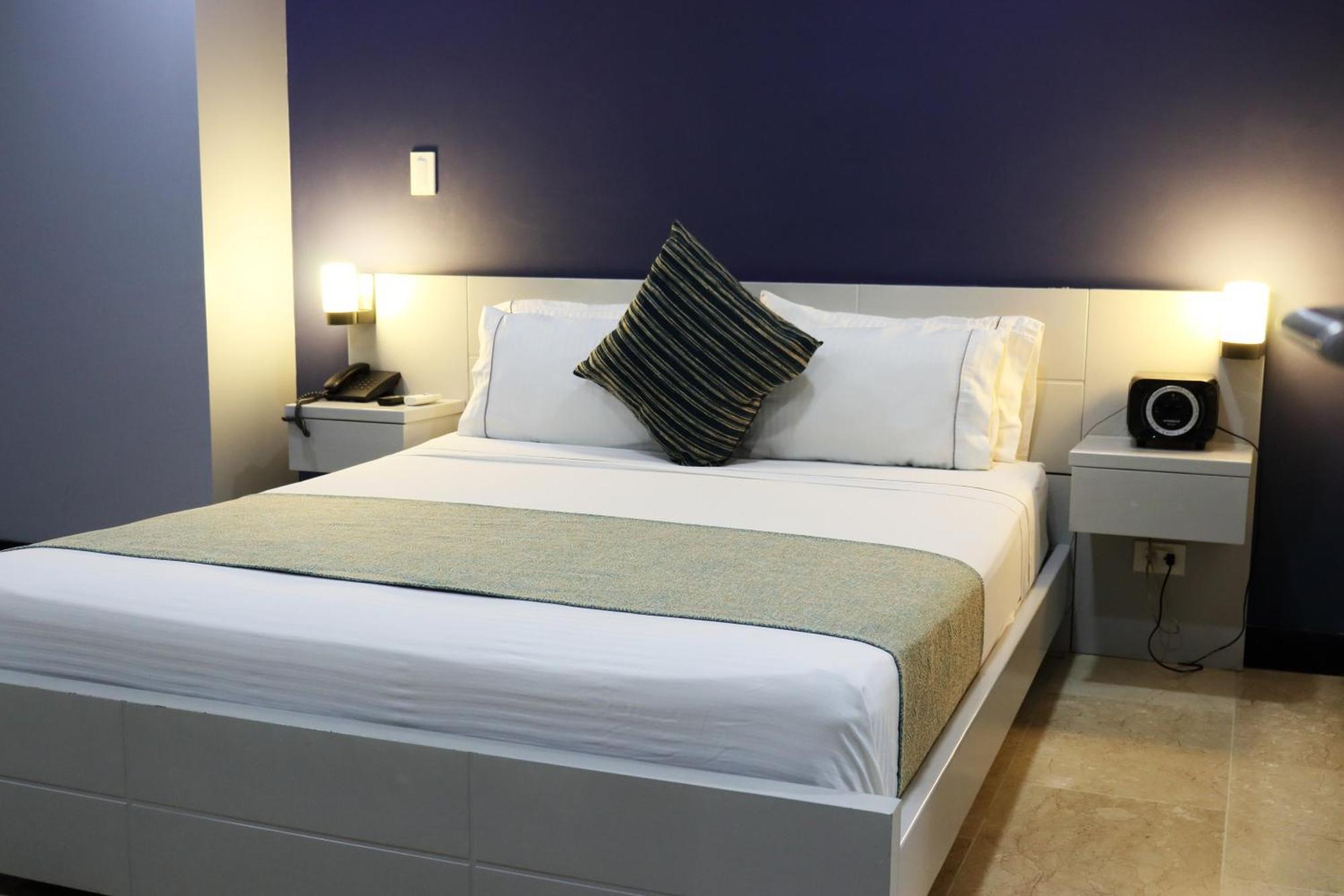 Hotel Lleras 10 ميديلين المظهر الخارجي الصورة