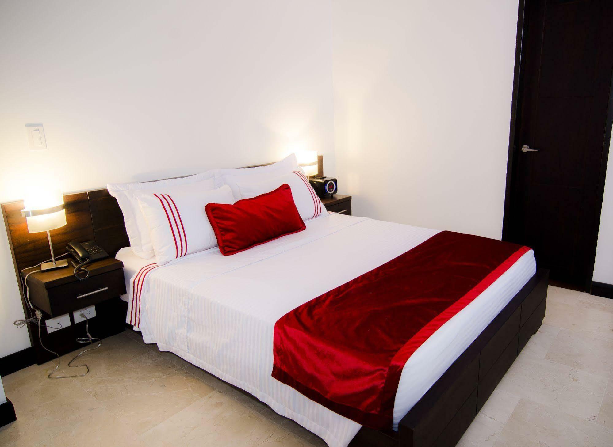 Hotel Lleras 10 ميديلين المظهر الخارجي الصورة